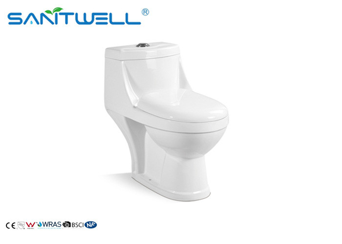 North America Style Ceramic Toilet 680 * 370 * 650 MmDimension SWC2311