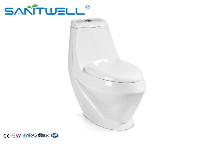 Modern Style Ceramic Toilet , One Piece Toilet With Soft Close Seat 780 * 400 * 760 Mm